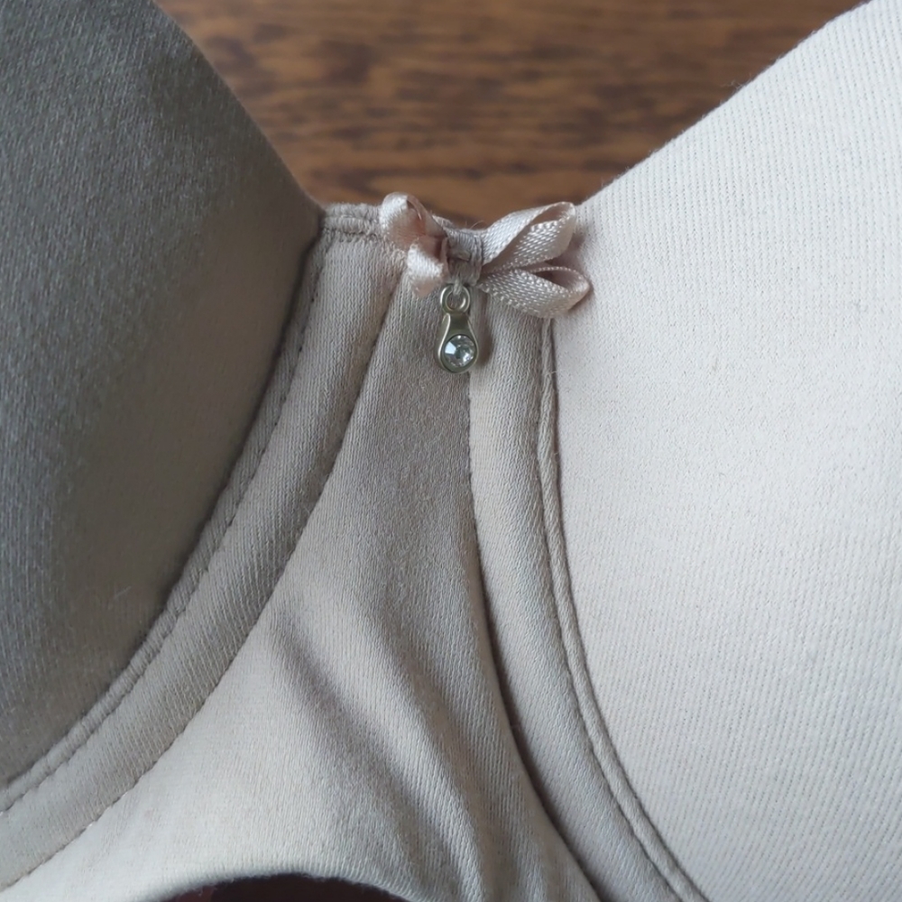 Strapless Bra - Picture 6 of 10